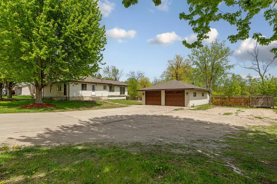 913 Western Avenue Nw, Faribault, MN 55021 - #2