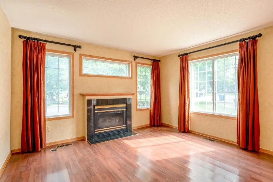 1043 Lovell Lane S, Roseville, MN 55113 - #3