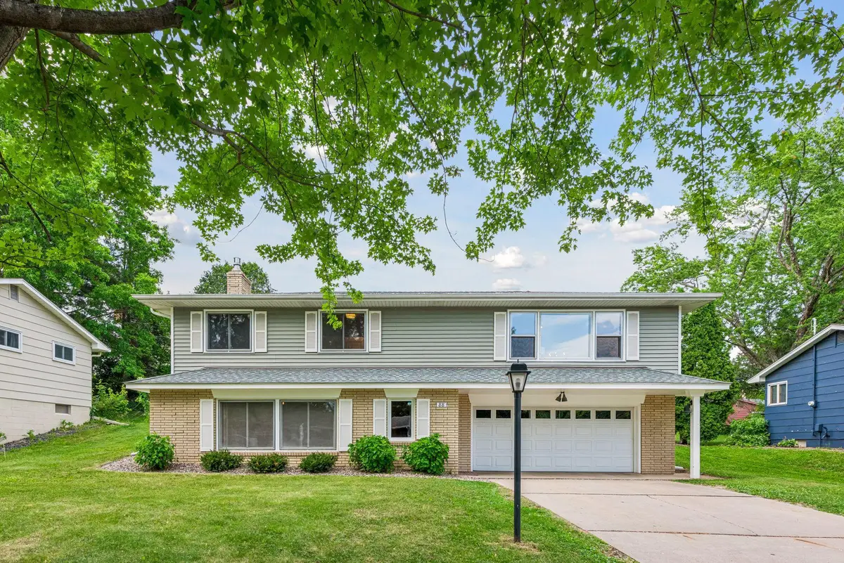88 Battle Creek Place, Saint Paul, MN 55119 - #1