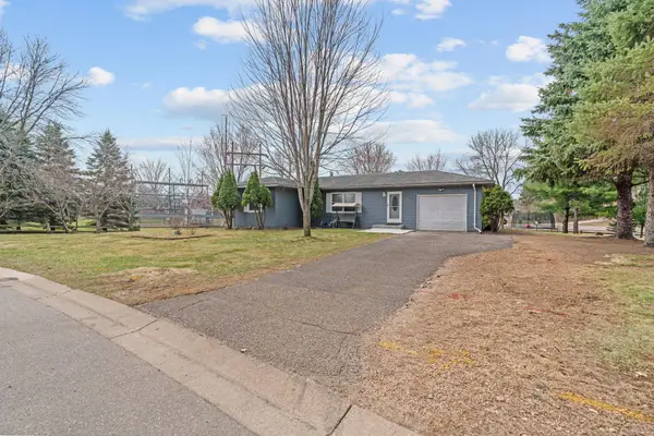 811 Page Street Sw, Isanti, MN 55040