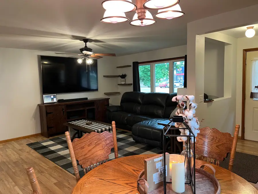 182 14th Street, Windom, MN 56101 - #2