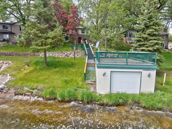 7590 Isaak Avenue Nw, Annandale, MN 55302