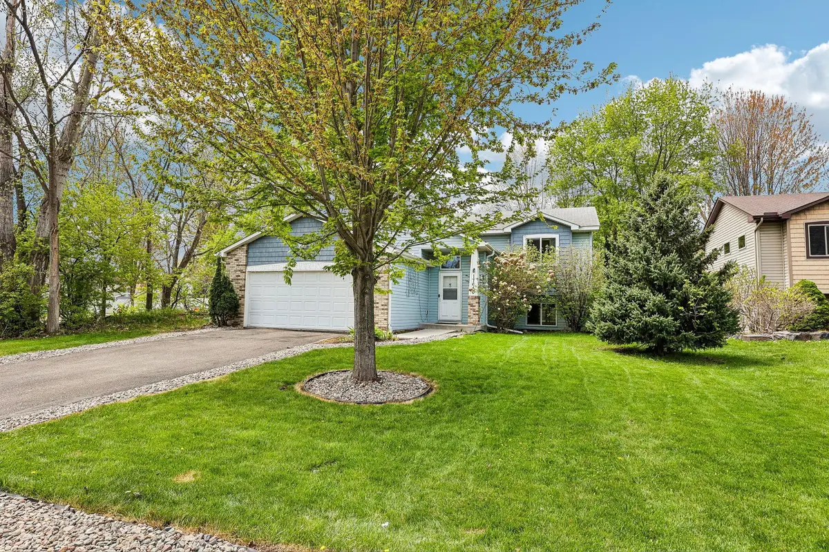 17640 89th Avenue N, Maple Grove, MN 55311 - #1