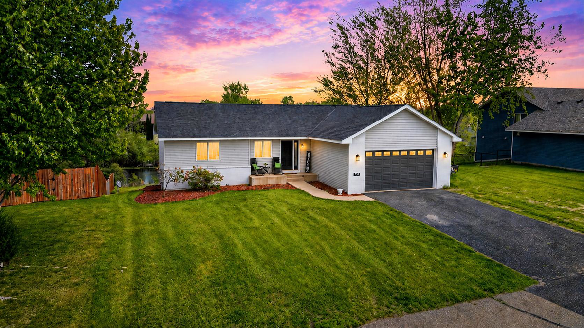 751 Morrison Avenue S, Annandale, MN 55302 - #1