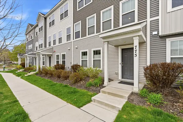775 Midtown Lane, New Brighton, MN 55112