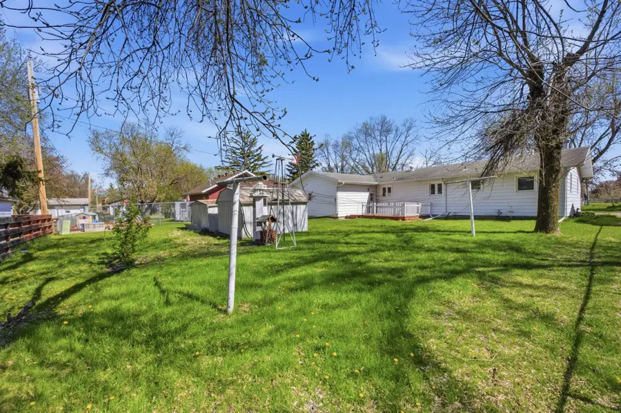 208 10 1/2 Avenue W, West Fargo, ND 58078 - #3