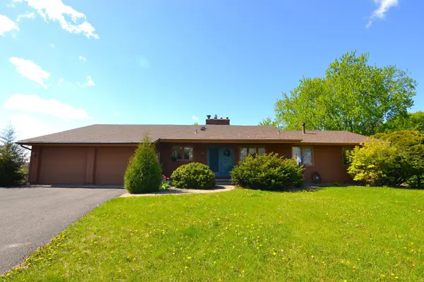 13416 Washburn Drive, Burnsville, MN 55337