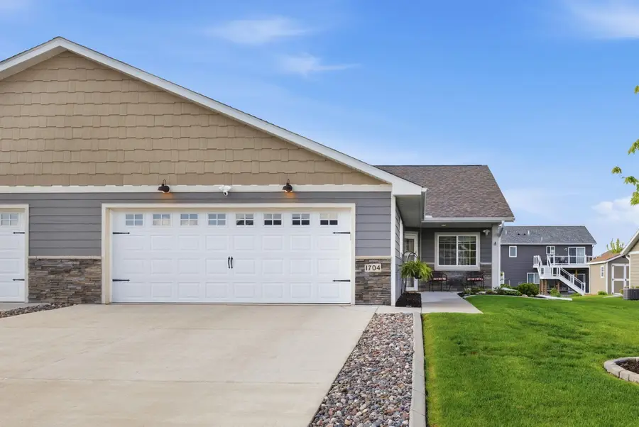 1704 11th Street Ne, Buffalo, MN 55313 - #2
