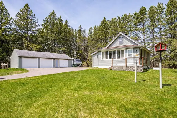 7 North Cloquet Road, Esko, MN 55733