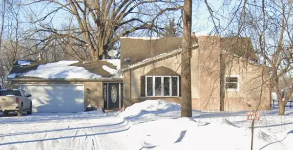 508 N Wall Street Avenue N, Moorhead, MN 56560