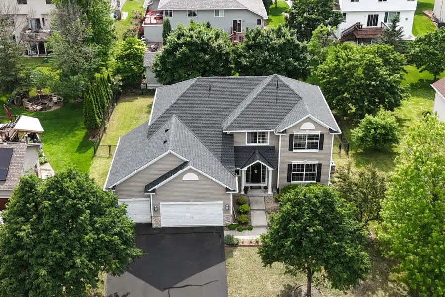 9743 Almond Avenue N, Brooklyn Park, MN 55443 - #3