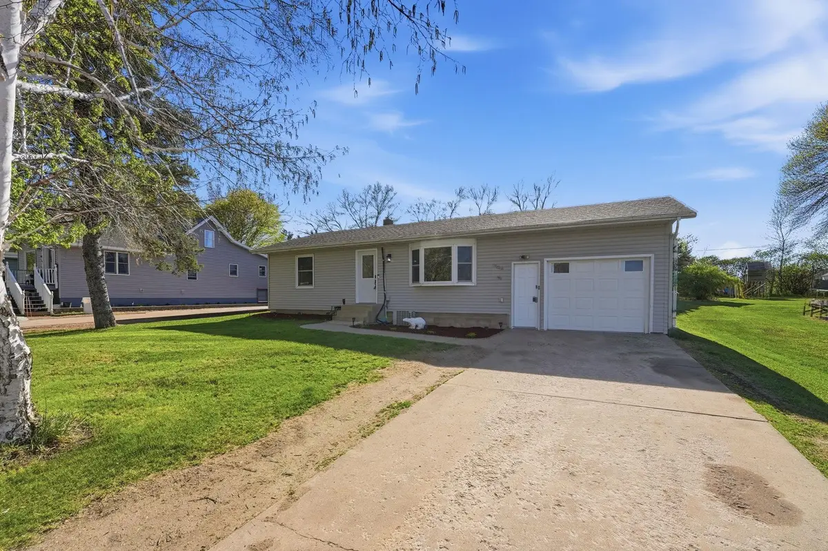 528 Walnut Street S, Sauk Centre, MN 56378 - #1