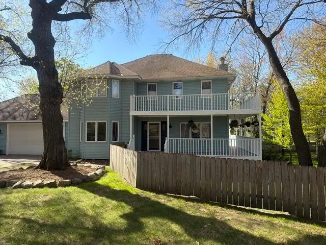 15455 University Avenue Ne, Ham Lake, MN 55304 - #1