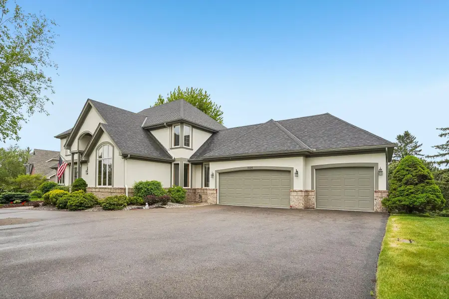 10215 Bluff Road, Eden Prairie, MN 55347 - #3
