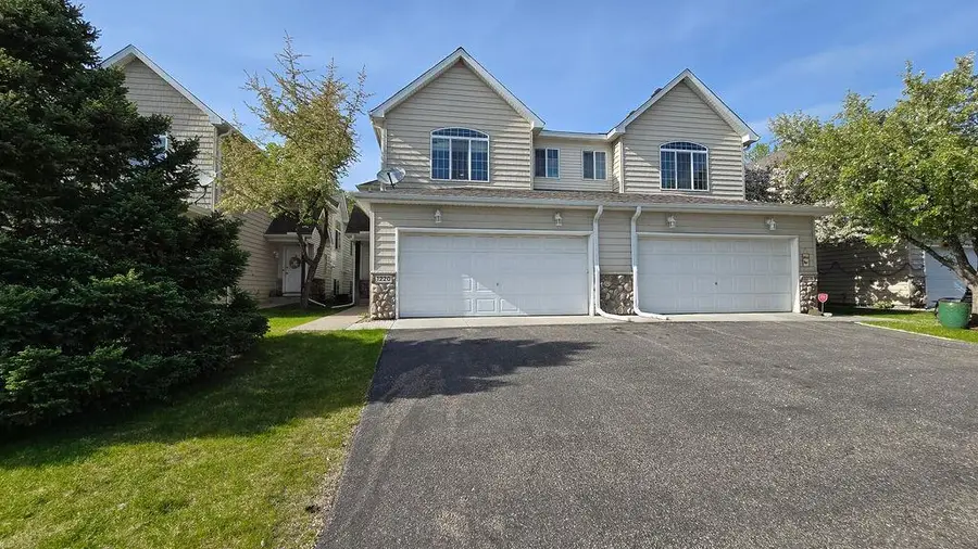 1220 Dupont Lane N, Brooklyn Park, MN 55444 - #2