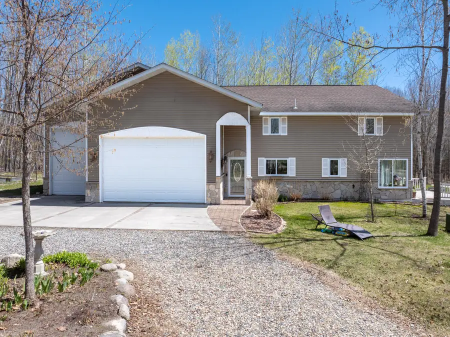 21564 Sugarbush Lane, Cohasset, MN 55721 - #3