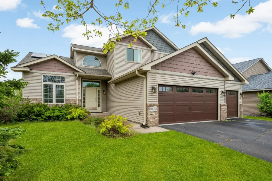 9420 Fallgold Parkway N, Brooklyn Park, MN 55443 - #3