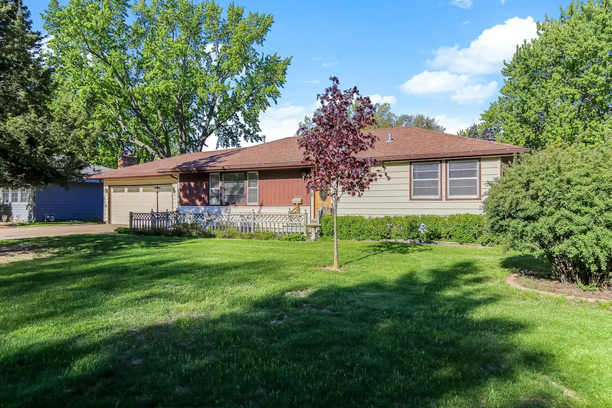 10232 5th Avenue S, Bloomington, MN 55420 - #1