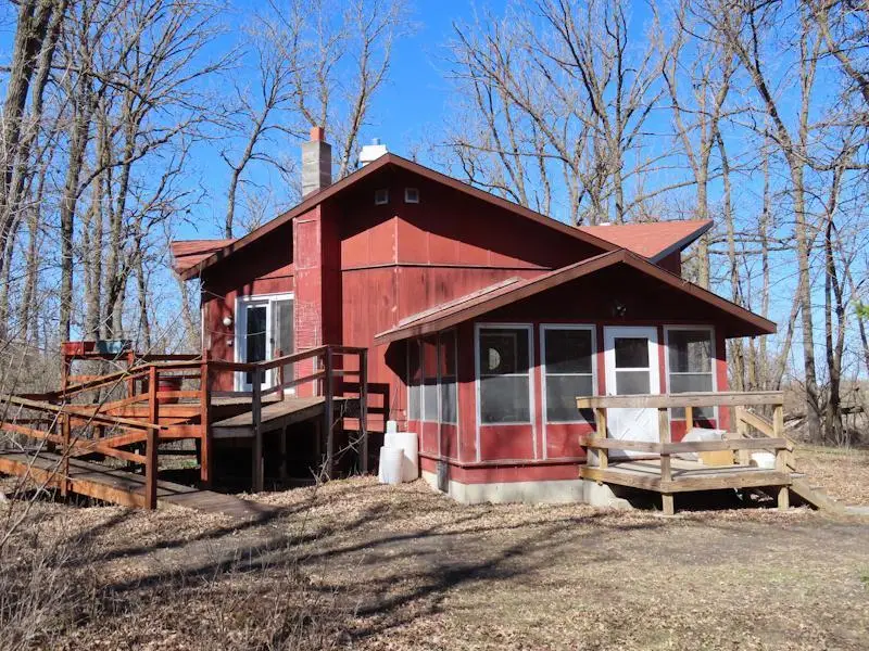 14091 180th Street Ne, Thief River Falls, MN 56701 - #1