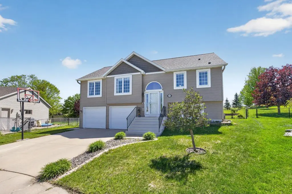 5208 Pinehurst Lane Nw, Rochester, MN 55901 - #1