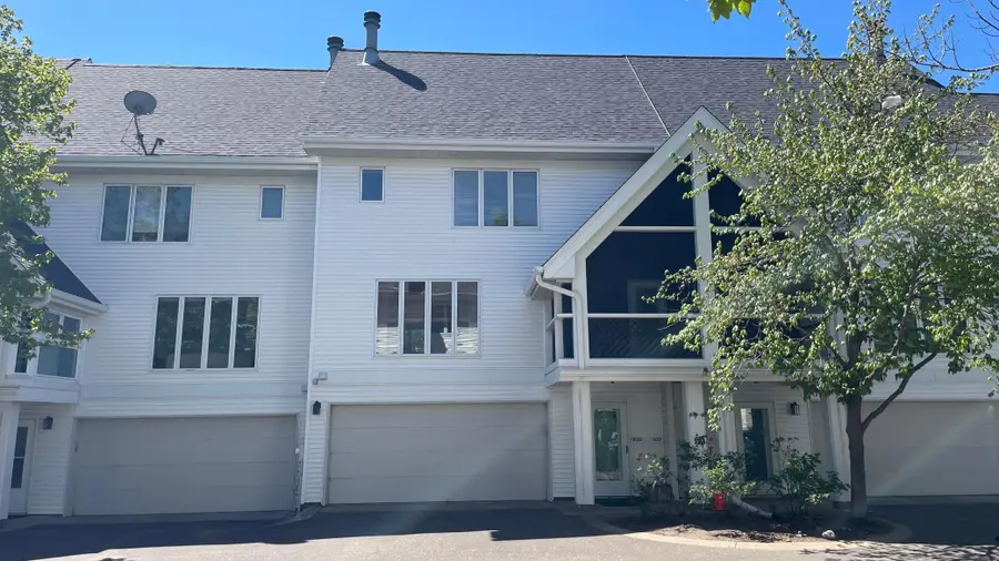 930 Dartmouth Place Se, Minneapolis, MN 55414 - #3