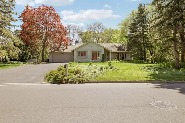 16541 29th Avenue N, Plymouth, MN 55447