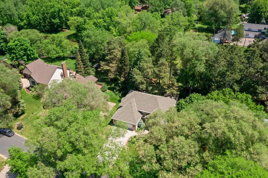 1320 Griffin Avenue, Mahtomedi, MN 55115 - #2