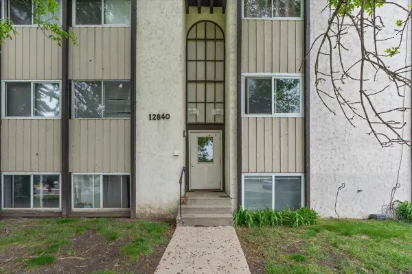 12840 Nicollet Avenue #302, Burnsville, MN 55337