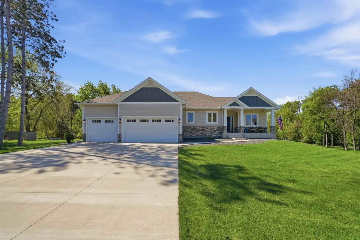 25155 Glen Road, Excelsior, MN 55331 - #1