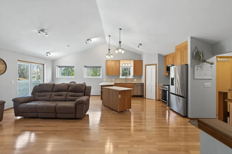 13593 Embry Way, Apple Valley, MN 55124 - #2