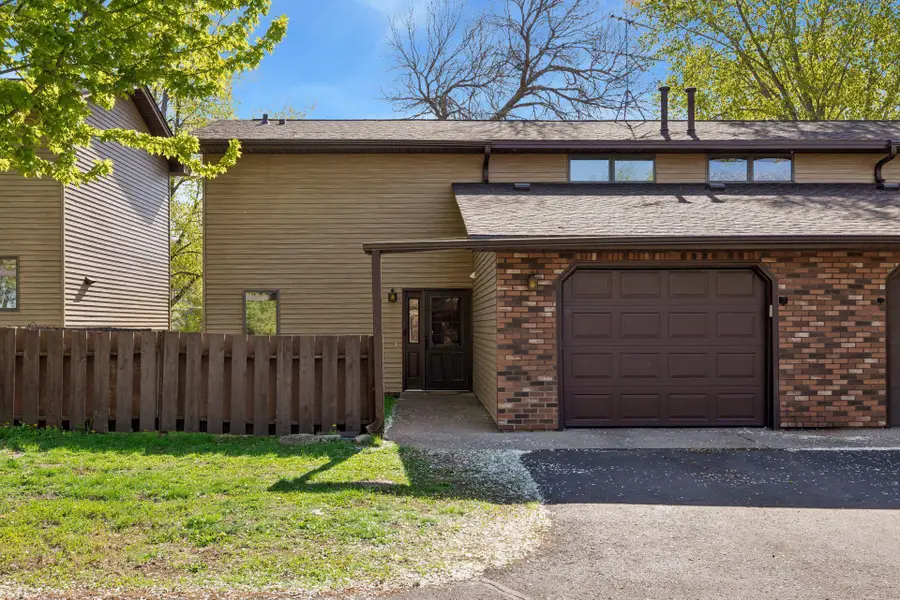 434 E 11th Street #J, New Richmond, WI 54017 - #2