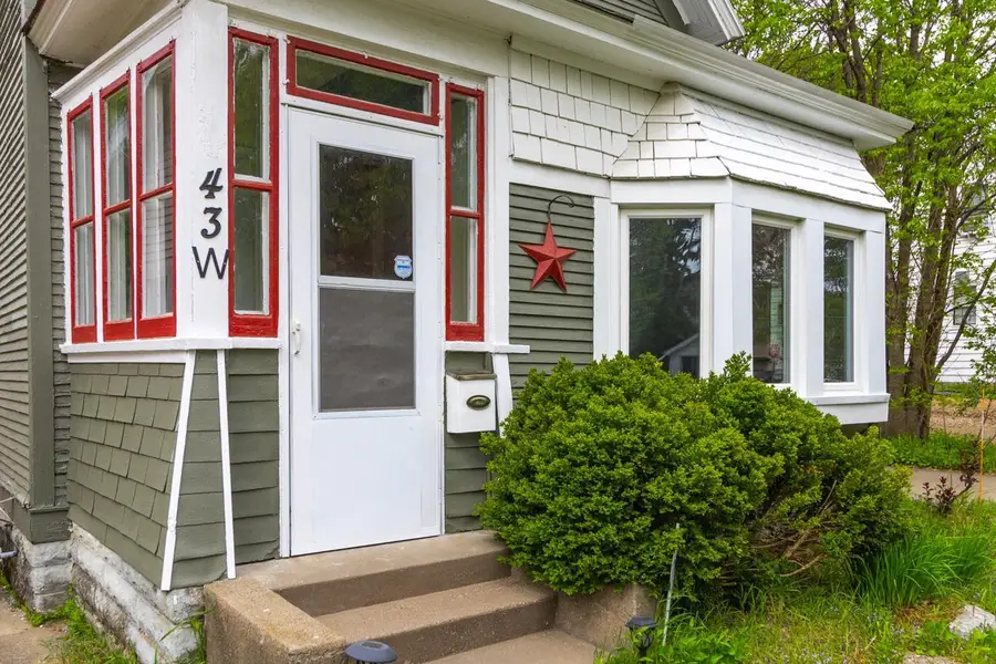 43 Wyoming Street W, Saint Paul, MN 55107 - #3