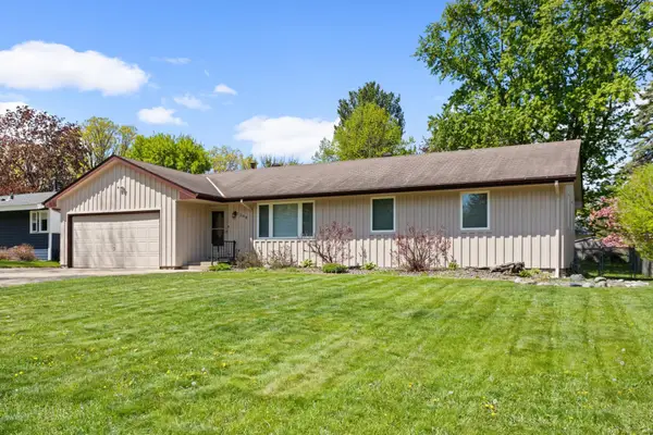 2298 Pleasant View Drive, New Brighton, MN 55112