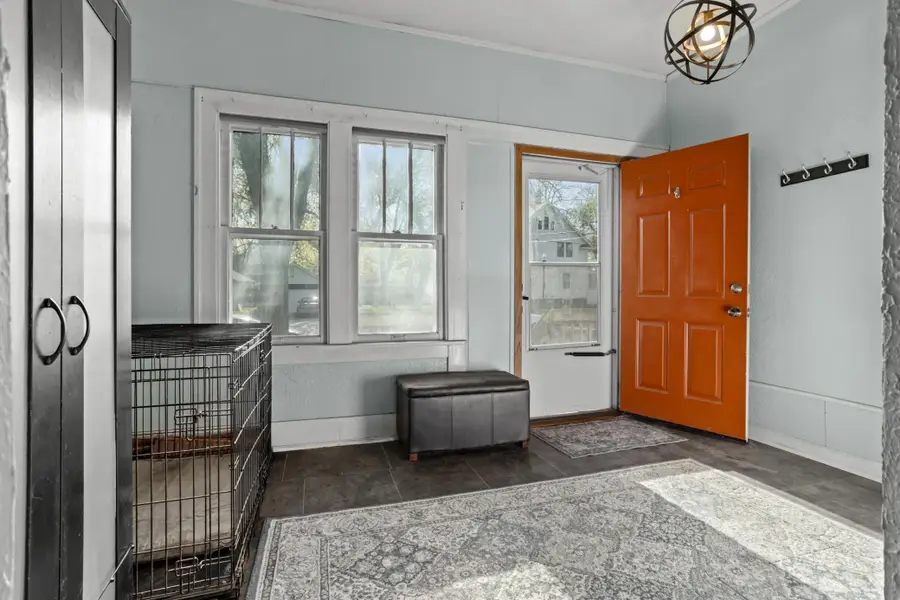 1010 11th Street S, Fargo, ND 58103 - #2