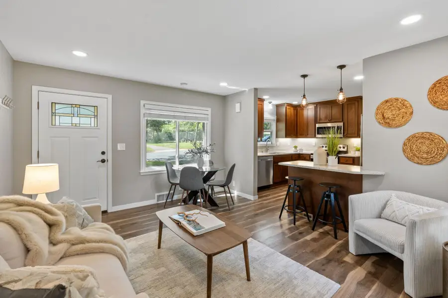 2097 Belmont Lane E, North Saint Paul, MN 55109 - #3