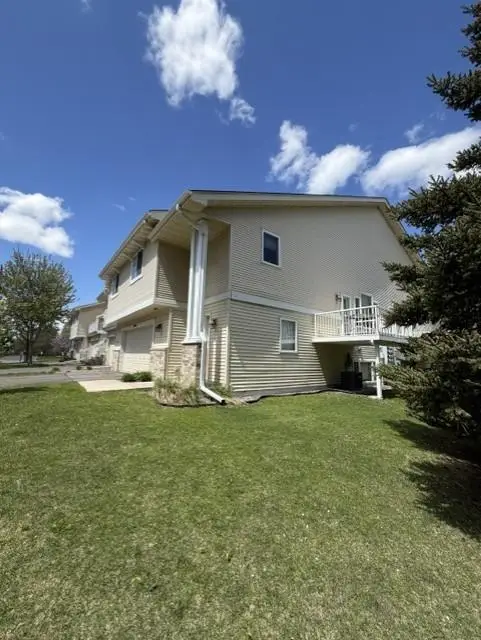 4820 Underwood Lane N #E, Plymouth, MN 55442 - #1