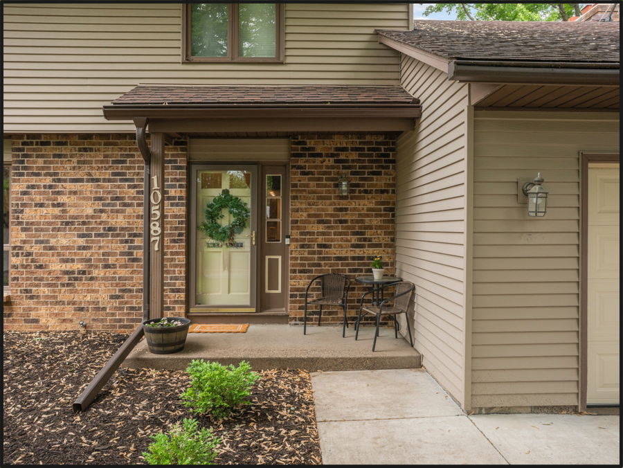 10587 Wellington Lane N, Maple Grove, MN 55369 - #2