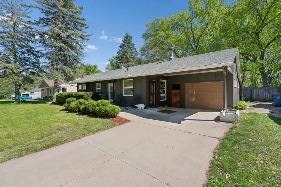 2476 Gisella Boulevard, White Bear Lake, MN 55110 - #2