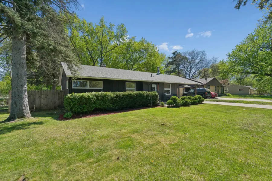 2476 Gisella Boulevard, White Bear Lake, MN 55110 - #3