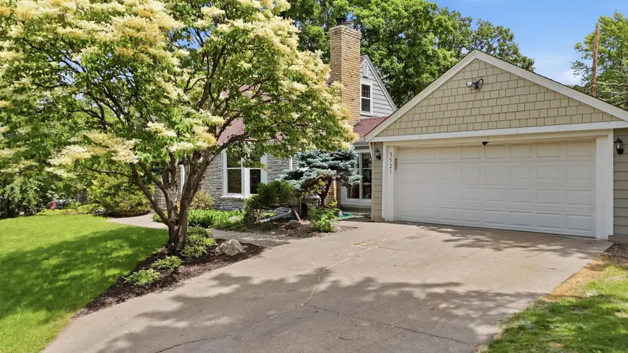 3521 Glenhurst Avenue, Saint Louis Park, MN 55416 - #2