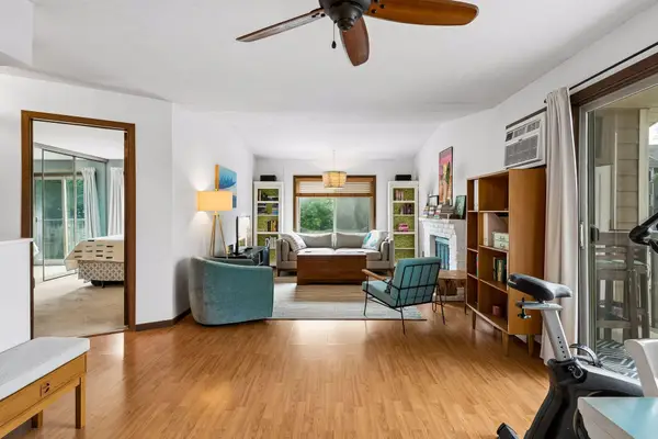 2040 Ridge Drive #32, Saint Louis Park, MN 55416