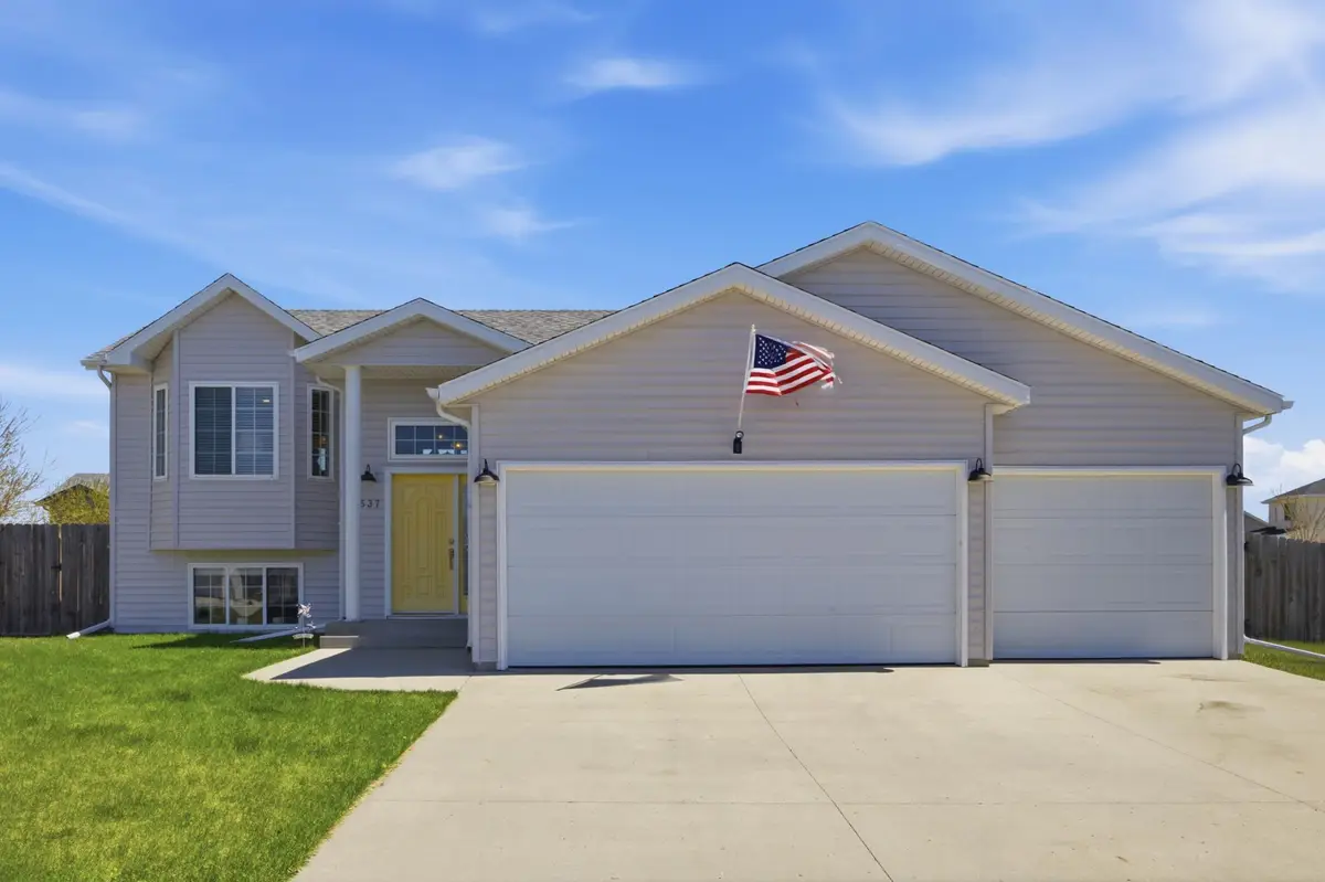 4537 Newport Lane, West Fargo, ND 58078 - #1