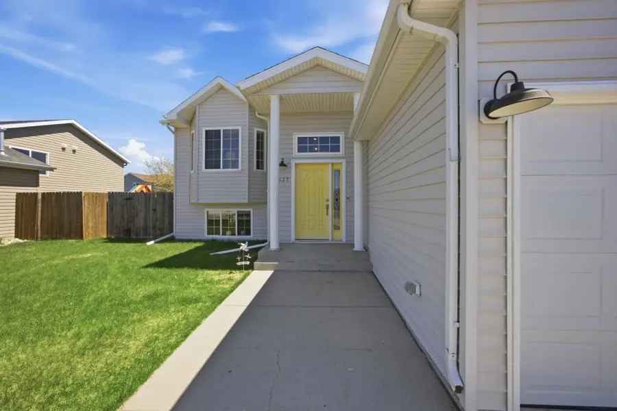 4537 Newport Lane, West Fargo, ND 58078 - #3