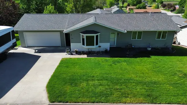 474 Sunnyview Drive, Rollingstone, MN 55969