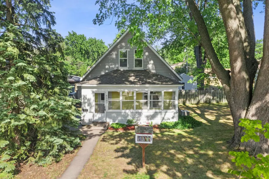 4347 6th Street Ne, Columbia Heights, MN 55421 - #2