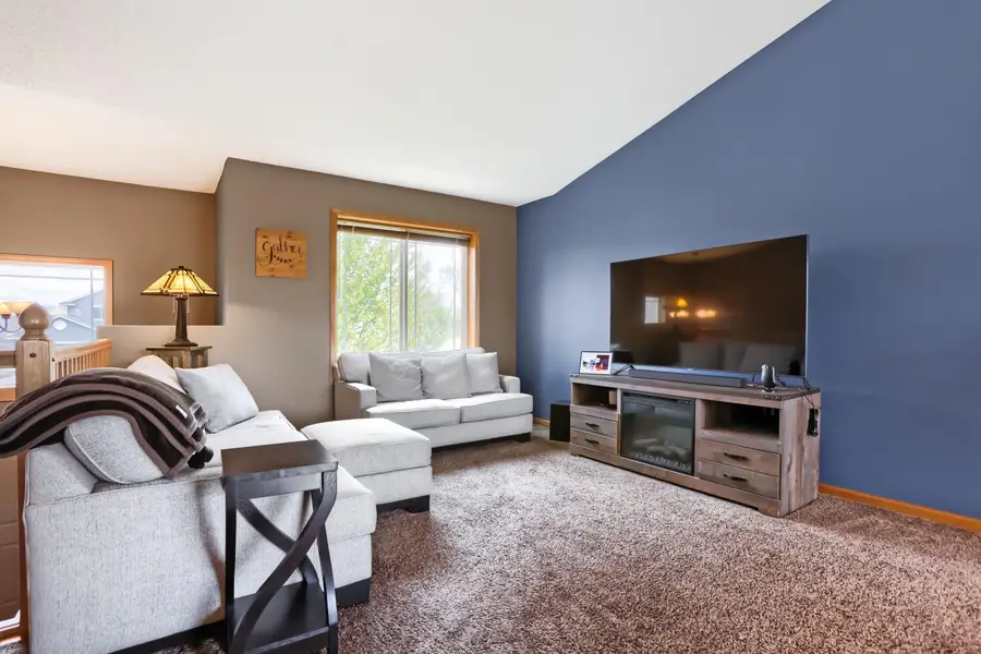 7549 Ohland Avenue Ne, Elk River, MN 55330 - #3