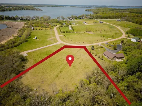 18080 Meadows Circle, Audubon, MN 56511