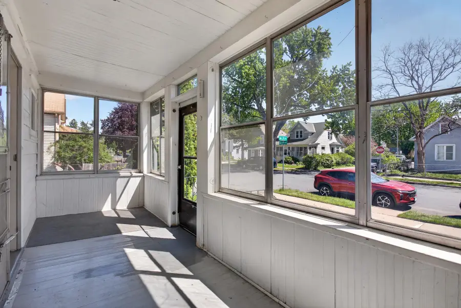 300 4th Avenue S, South Saint Paul, MN 55075 - #2