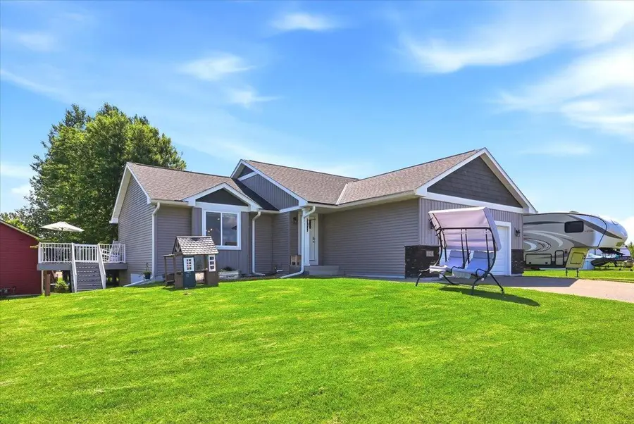 340 Bluebill Street, Baldwin, WI 54002 - #3