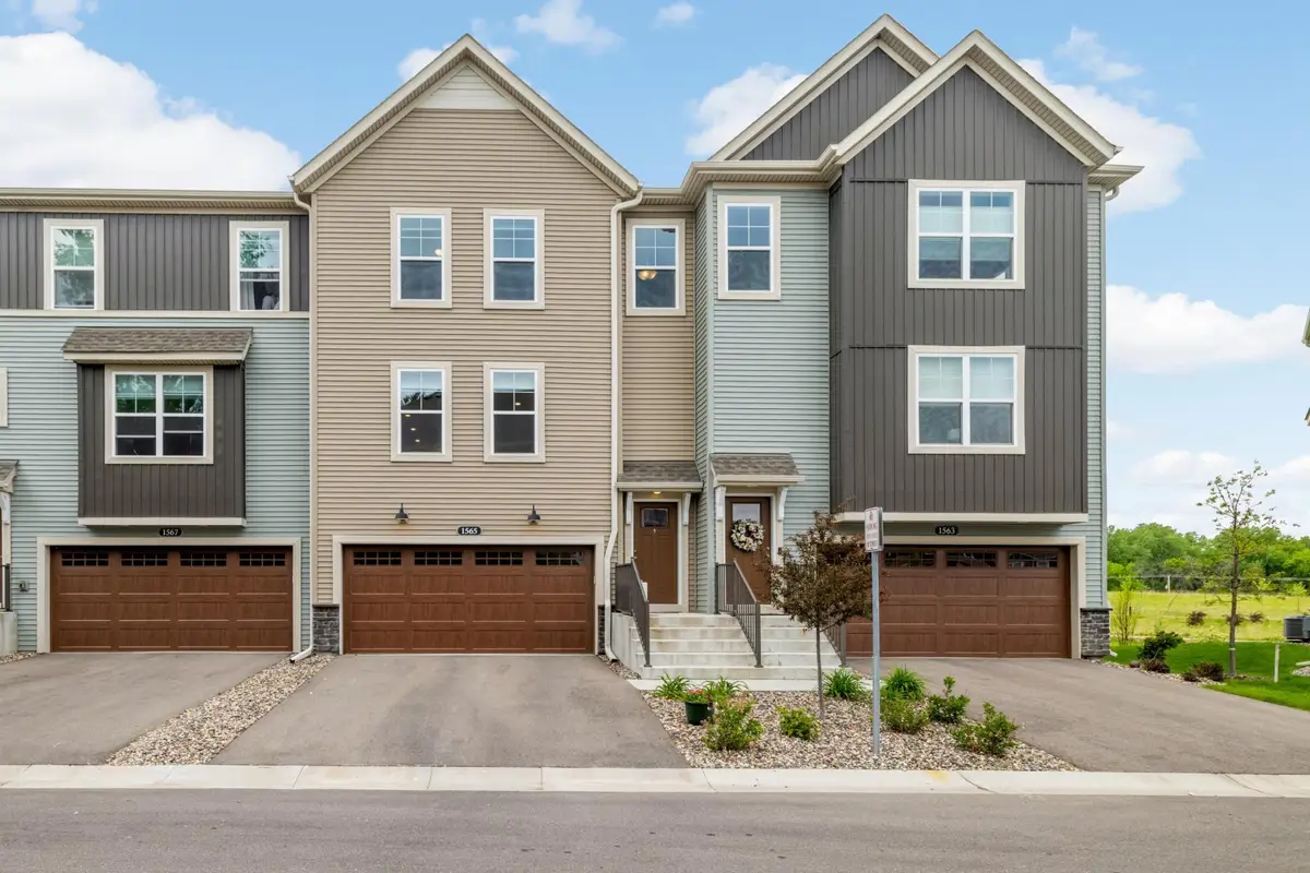 1565 Tompkins Lane, West Saint Paul, MN 55118 - #1